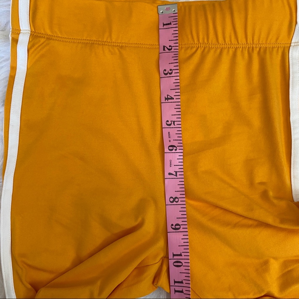 🔥SOLD🔥 Marci Varsity Stripe Leggings Golden Yellow XS - Picture 12 of 14